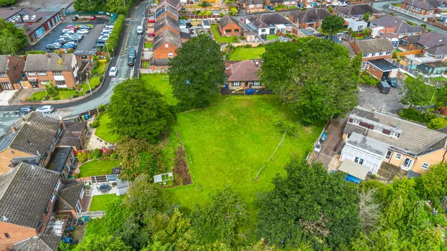 Photo 2 — Ditchfield Road, Widnes, Widnes, WA8 8HY