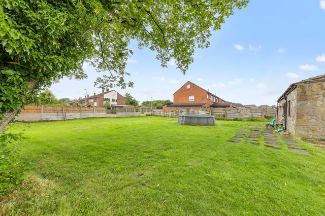 Photo 3 — Ditchfield Road, Widnes, Widnes, WA8 8HY