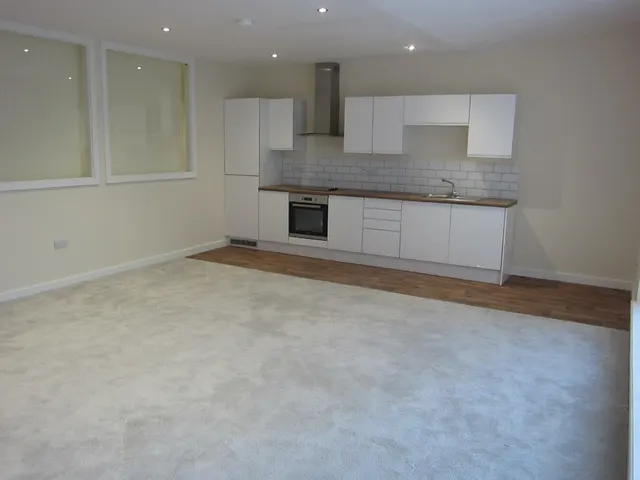 Flat 1, 18 South Street, Ilkeston, DE7, photo 1