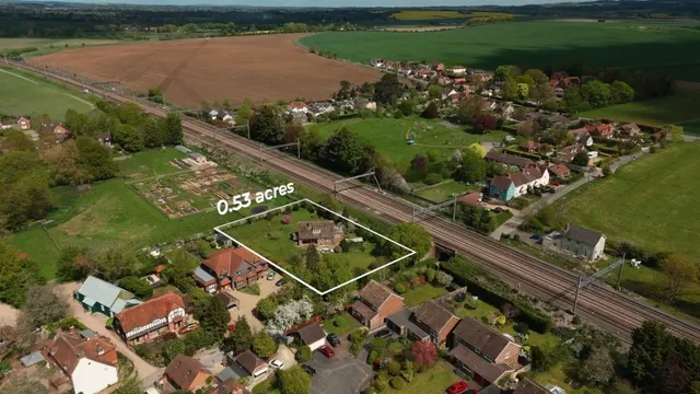 4 bedroom property, Cross Keys Road, South Stoke, RG8