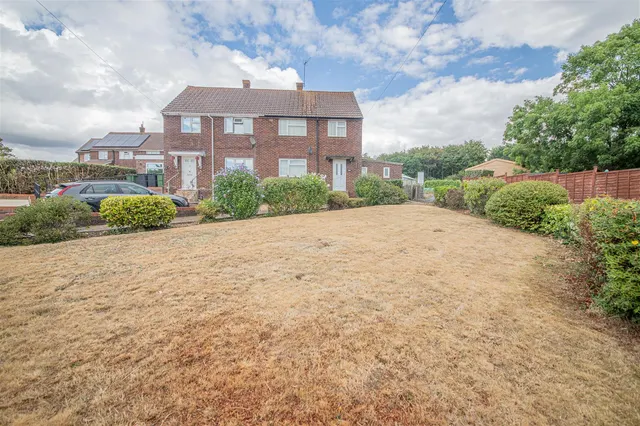 Underwood Road, Bishopstoke, Eastleigh, SO50 6FX, photo 1