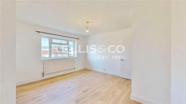 Ealing Road, Wembley, HA0, photo 1
