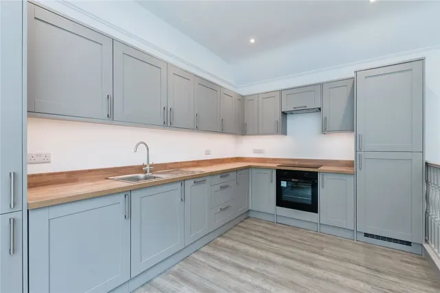 Southampton Road, Lyndhurst, SO43, photo 2