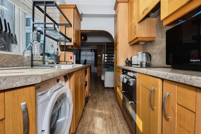 Gipsy Lane, Grays, RM17, photo 3