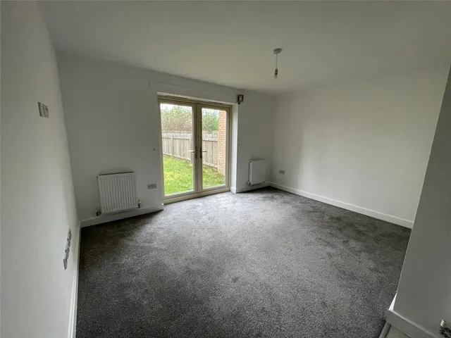 Comelybank Drive, Mexborough, S64, photo 2