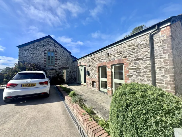 Butlas court, Plympton, PL7, photo 1