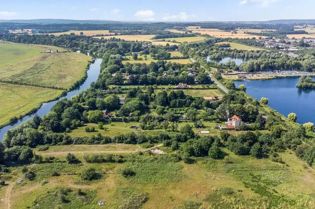 Photo 3 — Abingdon Road, Dorchester-on-Thames, Wallingford, Oxfordshire, OX10 7LB
