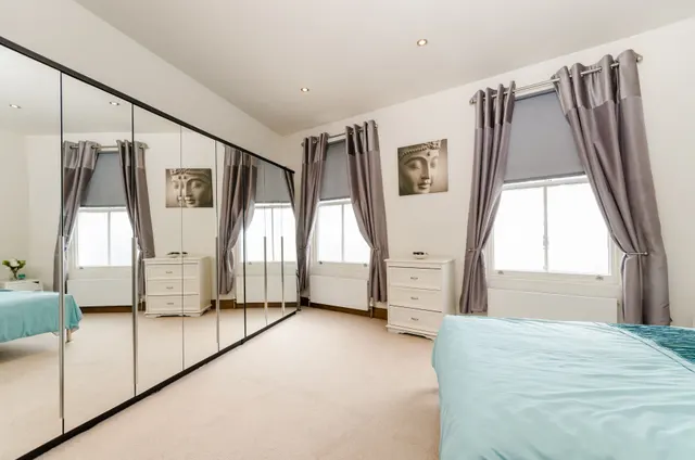 Photo 3 — 313b Lillie Road, London