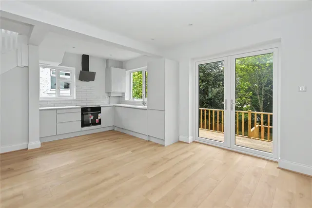 Stonegate Road, Leeds, LS6, photo 3