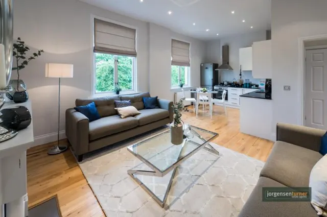 Photo 3 — Cavendish Road, Mapesbury, NW6