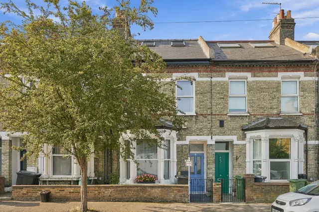 Sulina Road, Brixton, SW2, photo 1