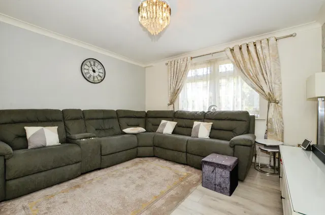 Tillotson Road, Harrow, HA3, photo 2
