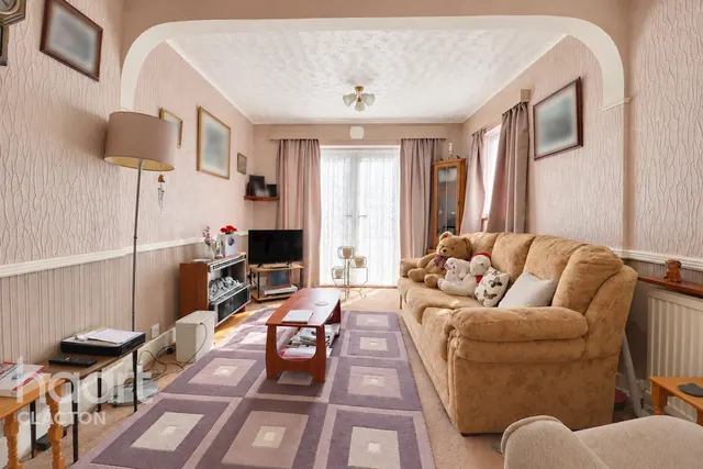 Oakleigh Road, Clacton-On-Sea, CO15, photo 2