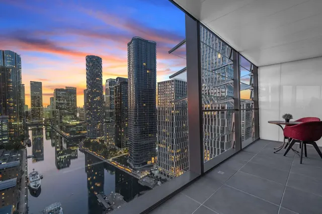Dollar Bay Place, Canary Wharf, E14, photo 1