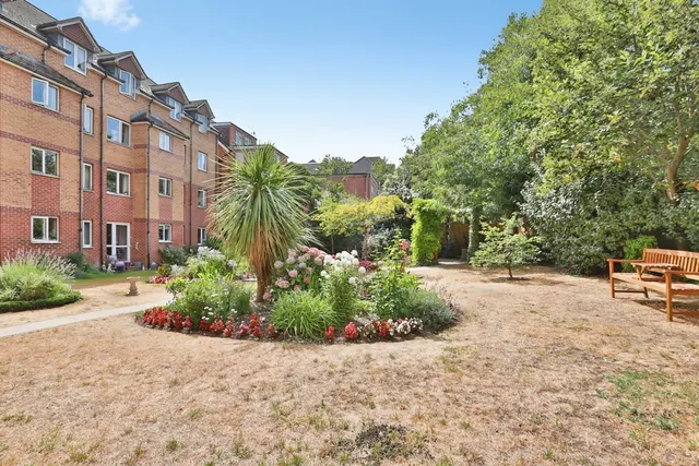 Owls Road, Bournemouth, BH5, photo 1