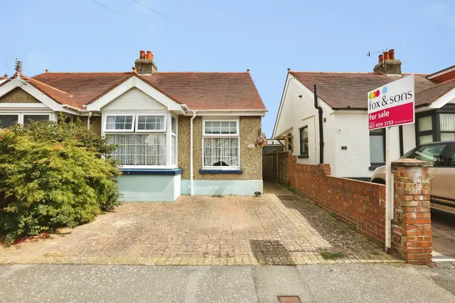Kingston Road, Gosport, photo 1