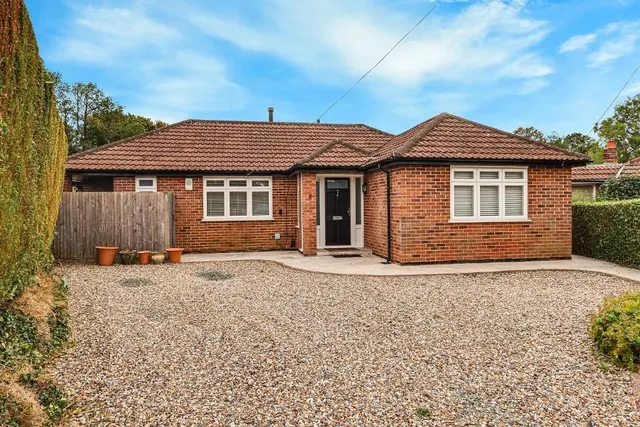 Parsonage Close, Warlingham, photo 1