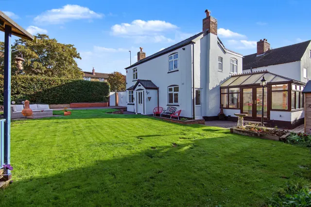 Birmingham Road, Allesley, CV5, photo 1
