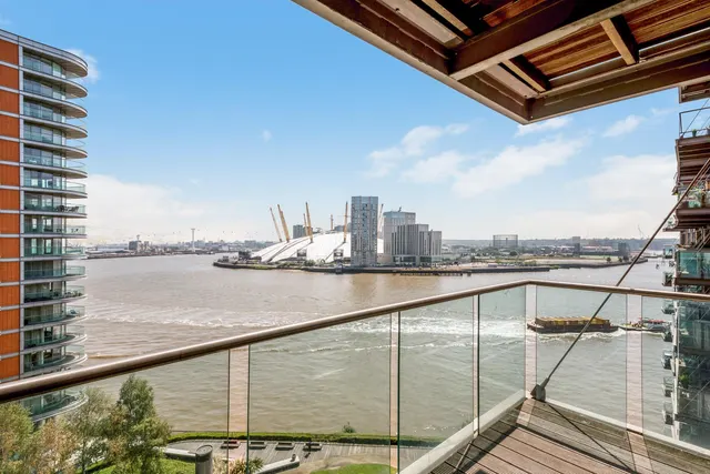 Fairmont Avenue, London, E14, photo 2