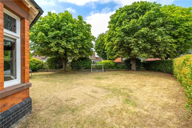Photo 3 — Mareham Lane, Sleaford, Lincolnshire, NG34