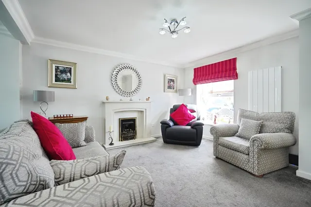 Jacklin Close, Branston, DE14, photo 2