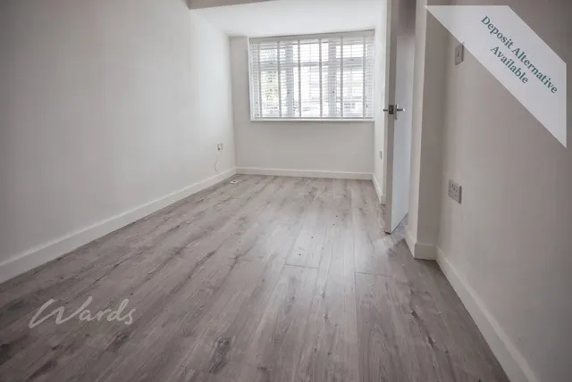 Wheatcroft Grove, Gillingham, ME8, photo 3