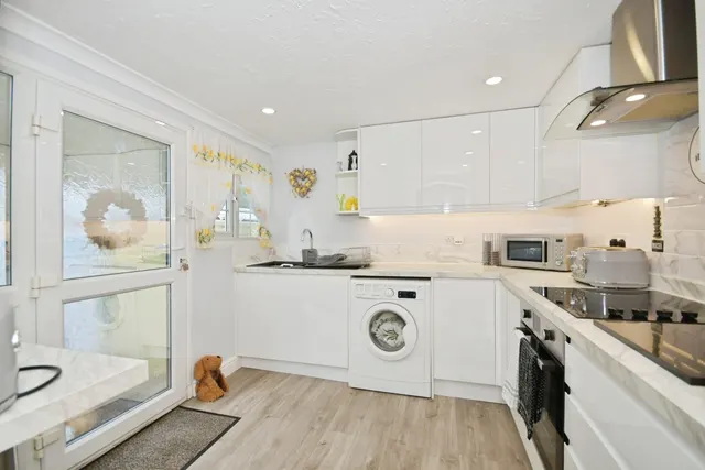 Mill Lane, Old Tupton, S42, photo 2