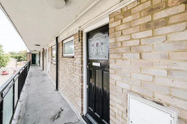 Astra Close, Hornchurch, RM12, photo 3