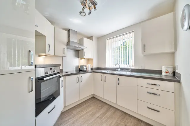 Lower Turk Street, Alton, GU34, photo 2