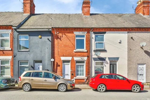 Vine Terrace, Hucknall, Nottingham, Nottinghamshire, NG15, photo 1