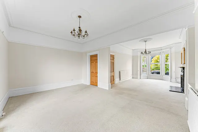 Tivoli Place, Ilkley, LS29, photo 3