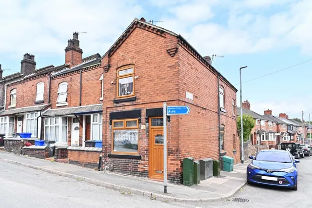 King William Street, Tunstall, Stoke-on-Trent, photo 1