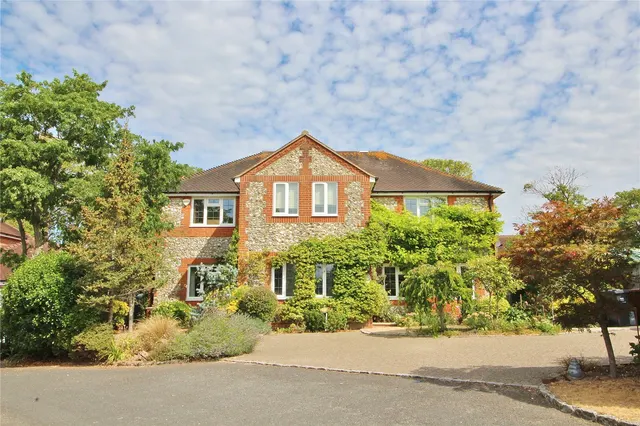 Fox Lea, Findon Village, BN14, photo 1