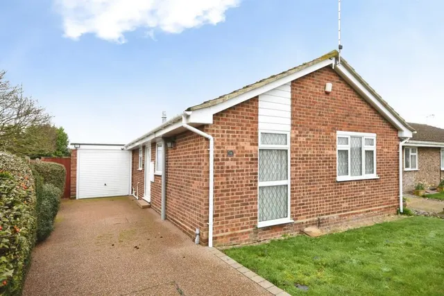 Bree Avenue, Marks Tey, Colchester, photo 1