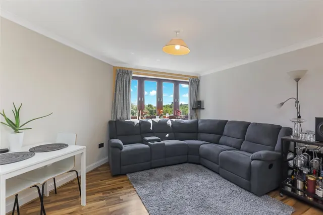 Parsonage Square, Colleglands, G4, photo 2