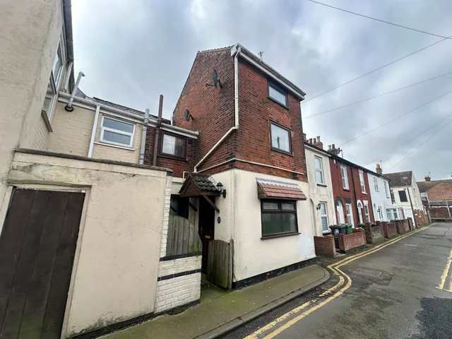 Nursery Terrace, Great Yarmouth, photo 1