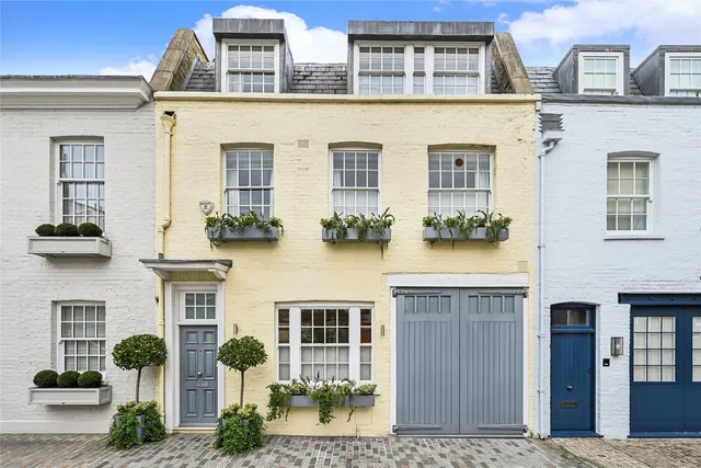 Photo 2 — Wilton Row, Belgravia, SW1X