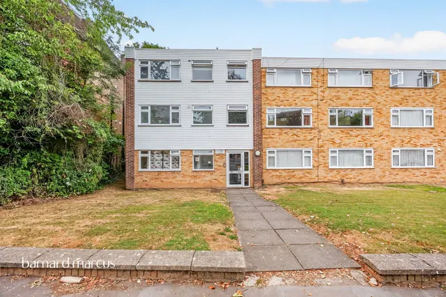 Birdhurst Road, South Croydon, photo 1