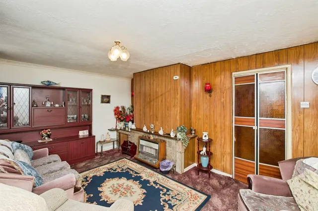 Aspen Road, Barton Under Needwood, DE13, photo 2