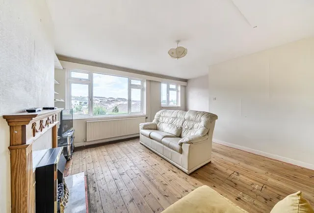 Ambleside Road, Bath, BA2, photo 3