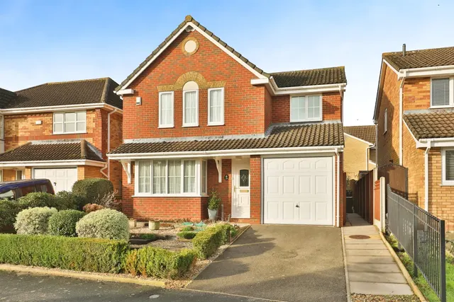 Welden Road, Scarning, NR19, photo 1