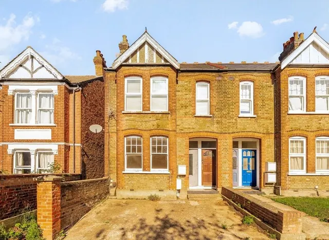 Lawrence Road, Ealing, W5, photo 1