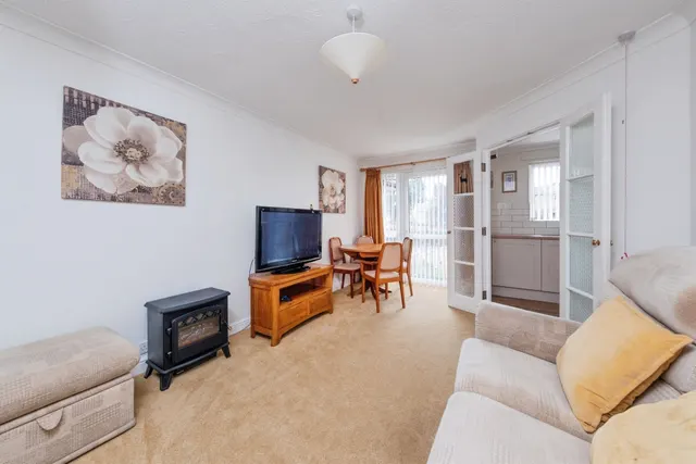 Mill Stream Court, Abingdon, OX14, photo 3