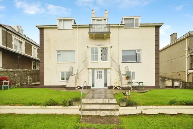 Portmadoc Road, Criccieth, LL52, photo 1