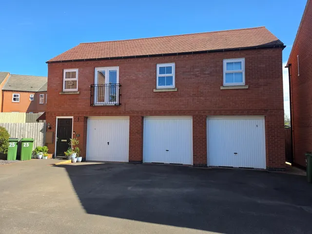 Photo 2 — William Spencer Avenue, Sapcote, LEICESTER