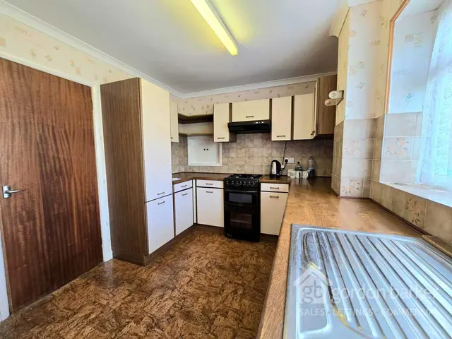 Photo 3 — South Western Crescent, Poole, BH14 8RR