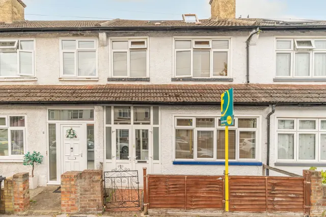 Thornton Heath, CR7, photo 1