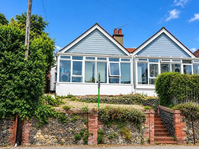 Upper Dane Road, Margate, CT9, photo 1