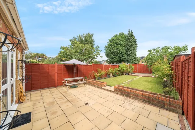 Worthington Road, Surbiton, KT6, photo 3