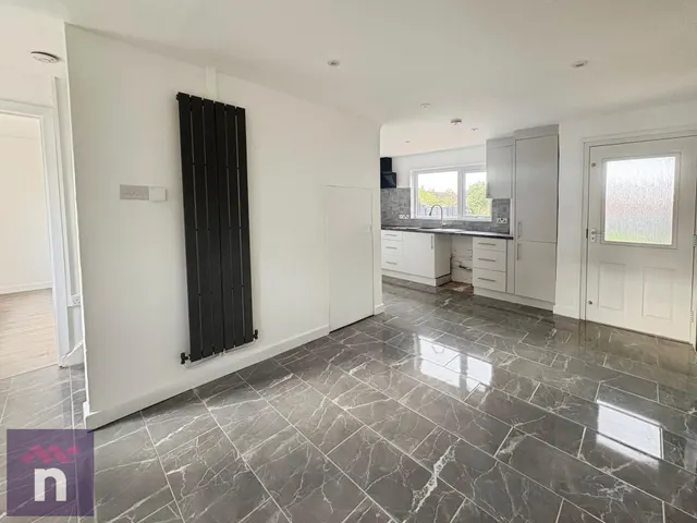 Longlands Road, Bishops Cleeve, GL52, photo 2